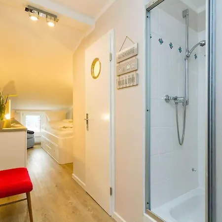 Albertine, App. 12 Apartment